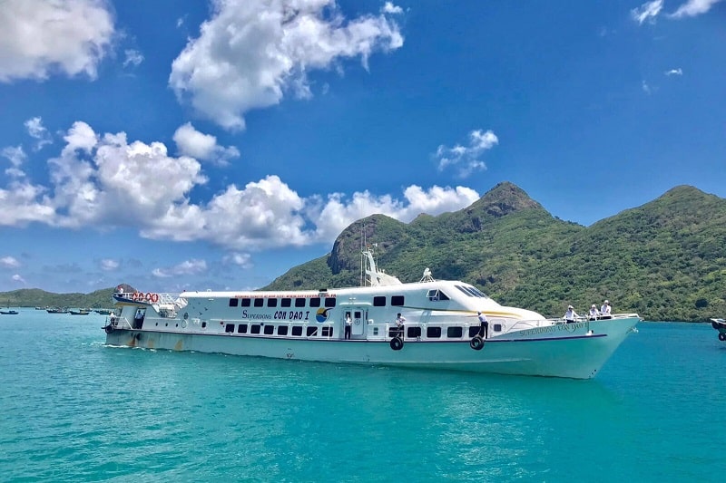 tau cao toc superdong di con dao tu tran de soc trang min